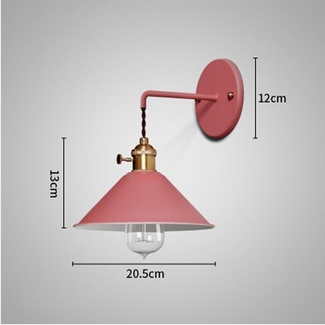 Compact American Wall Lamp