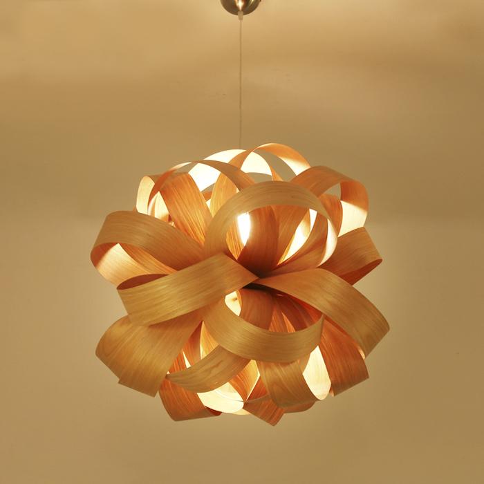 Wooden Flower pendant light