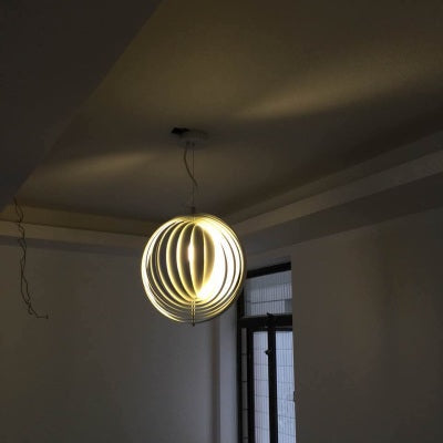 Phantom Moon Pendant light